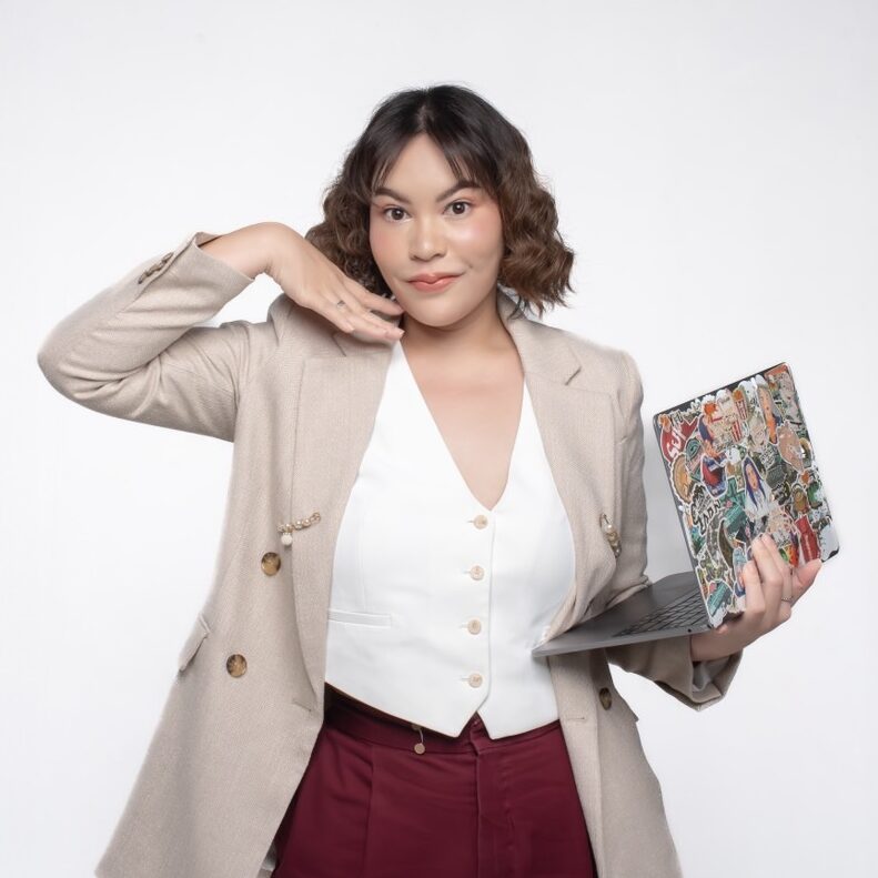 Kanokporn Kulsri Tontoeii